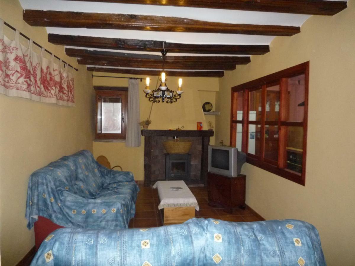 Casa Rural L'Hospital Guest House Vistabella del Maestrazgo Exterior photo